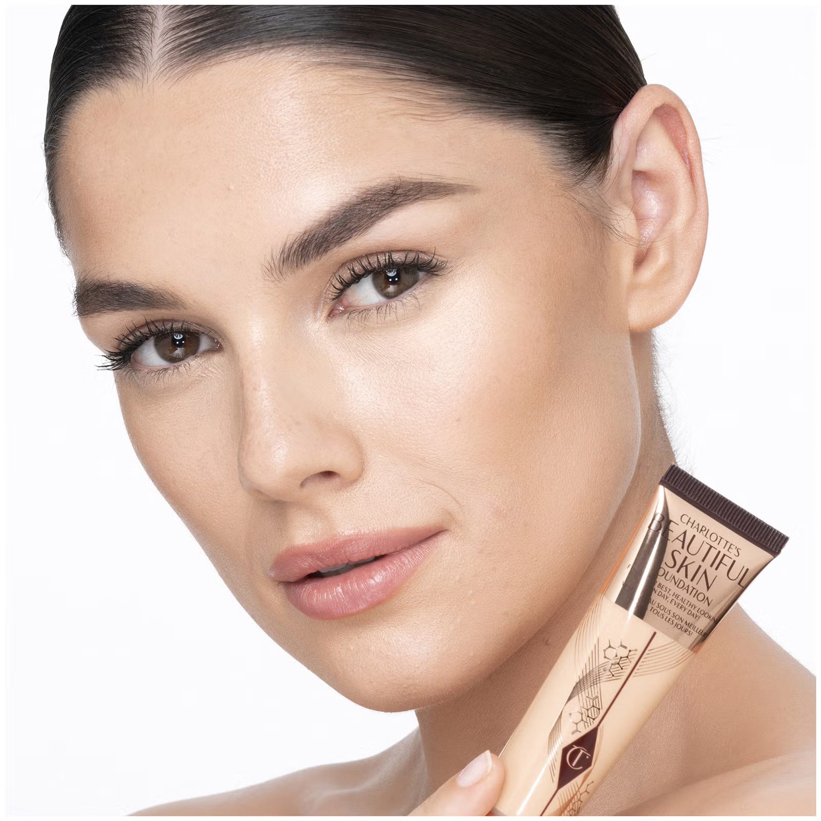 Charlotte Tilbury Beautiful Skin Foundation-4 WARM - Image 4